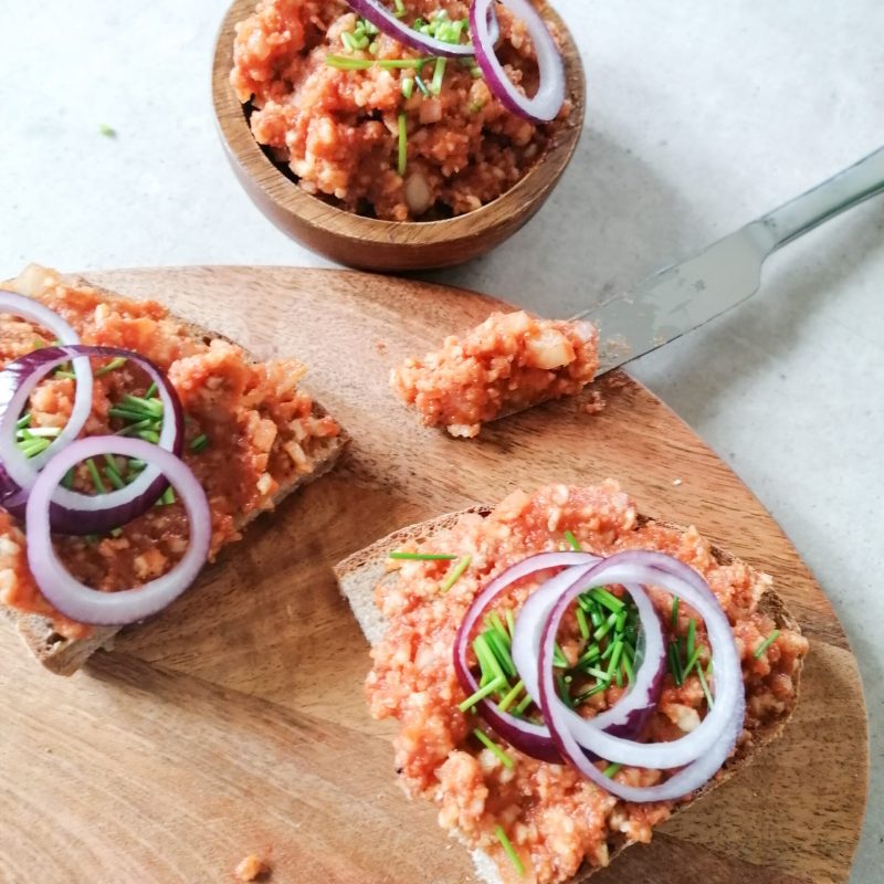 Herzhaftes Veganes Mett mit einfachen Zutaten